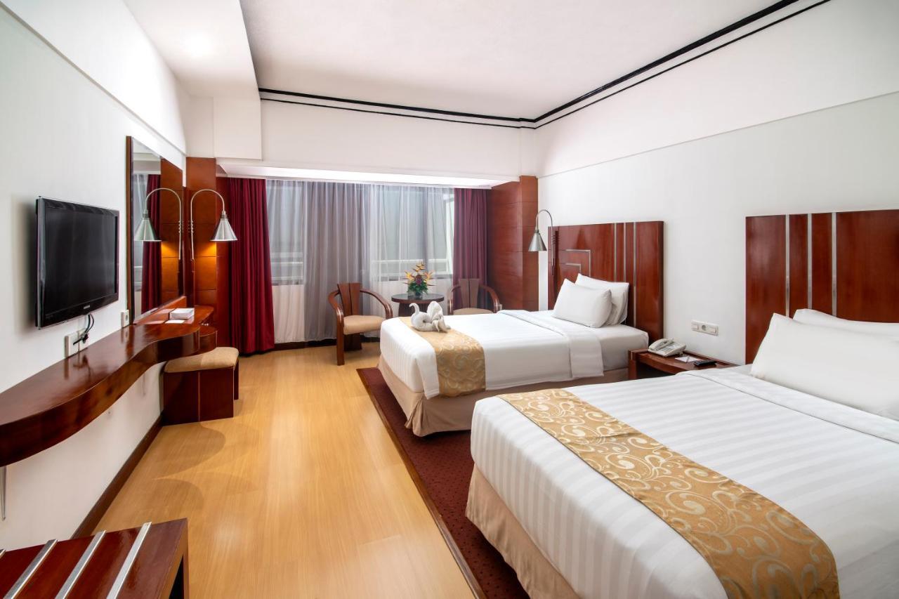 Hotel Savoy Homann Bandung Exteriér fotografie
