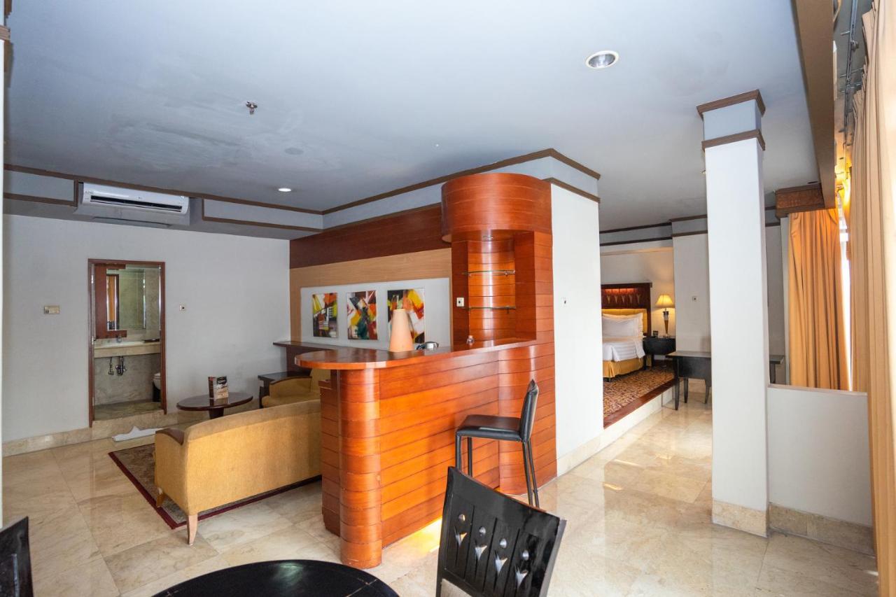 Hotel Savoy Homann Bandung Exteriér fotografie
