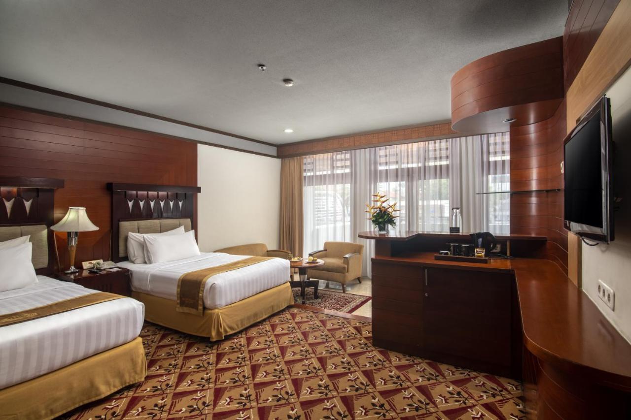 Hotel Savoy Homann Bandung Exteriér fotografie