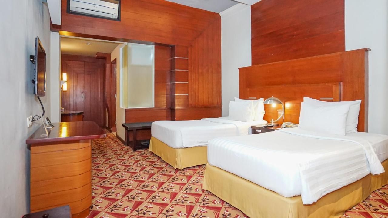Hotel Savoy Homann Bandung Exteriér fotografie