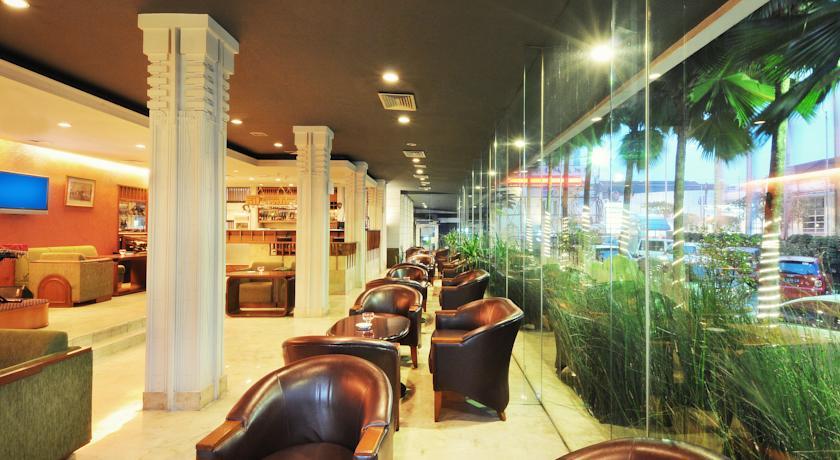 Hotel Savoy Homann Bandung Exteriér fotografie